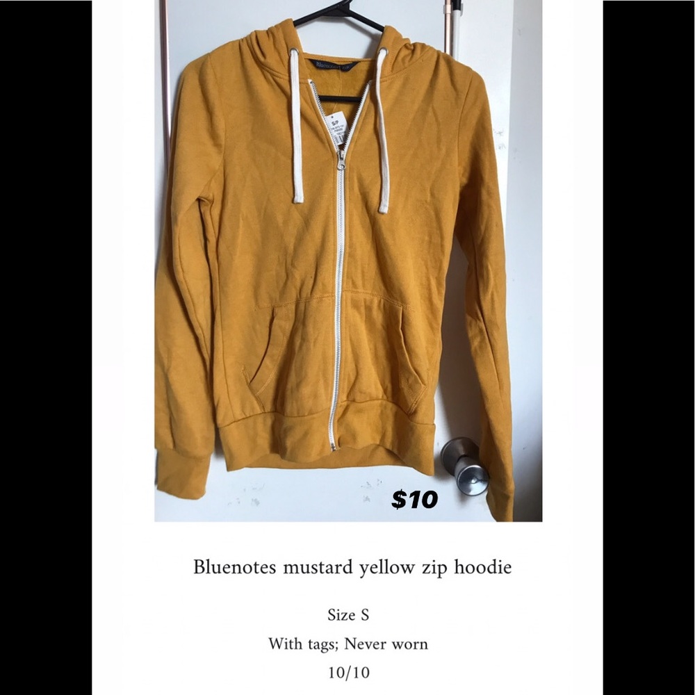 Clothes - Picture 10 of 16